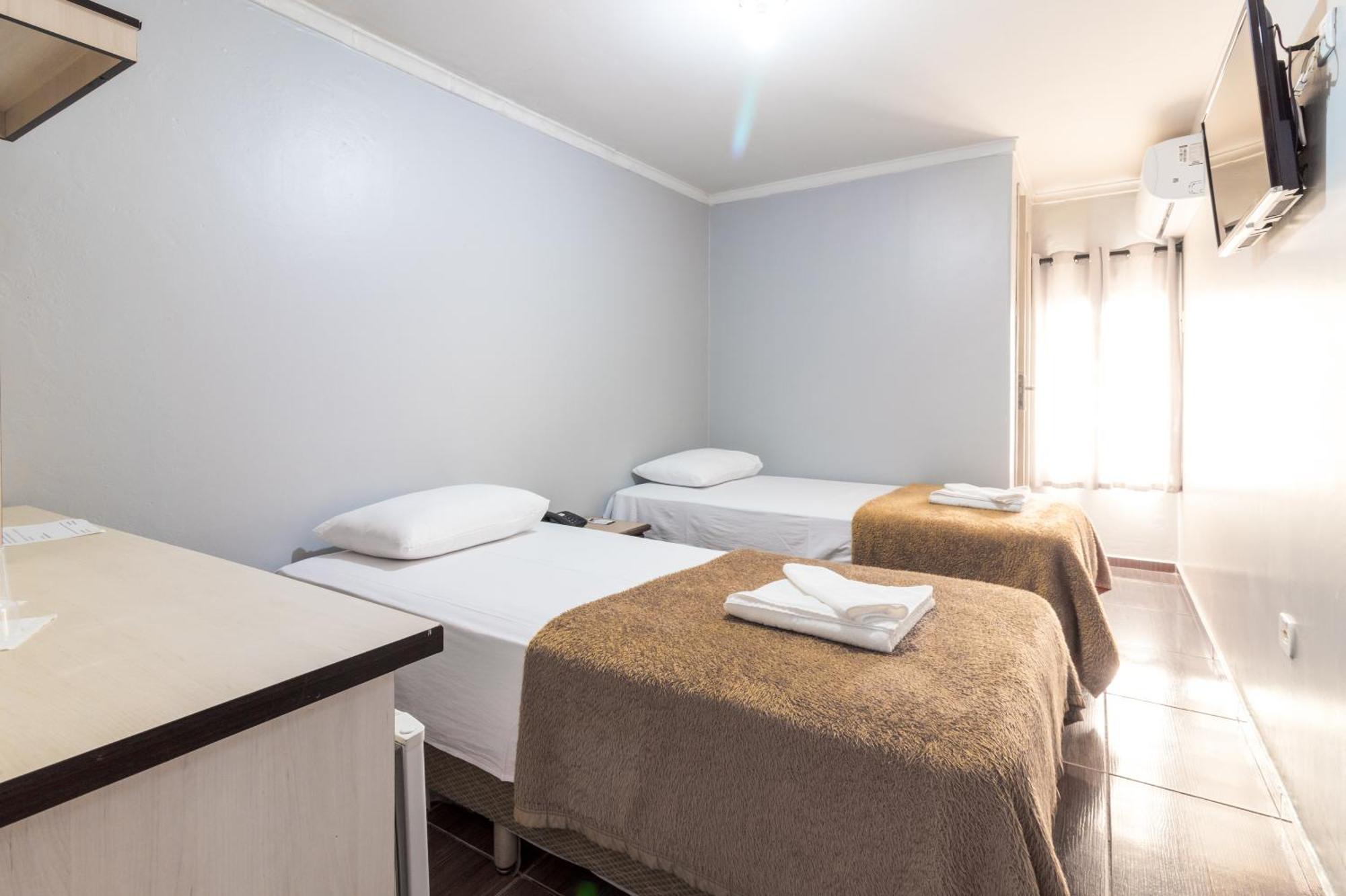 Foz Budget Hotel Foz do Iguacu Bagian luar foto